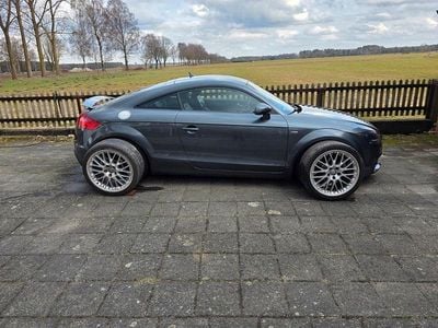Gebraucht Audi TT Sport 160 PS (117 kW) 2012 Grau Coupé