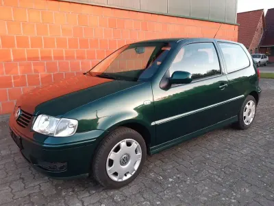 Gebraucht VW Polo 50 PS (36 kW) 2001 Grün Limousine