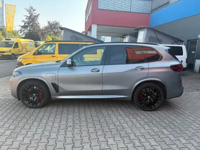 Gebraucht BMW X5 M Sport 489 PS (359 kW) 2023 Grau SUV