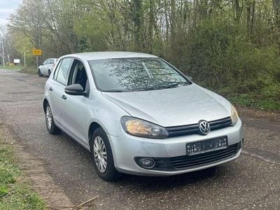 Usata VW Golf VI 122 CV (89 kW) 2011 Argento Utilitaria