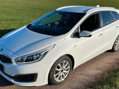 Gebraucht Kia Ceed Sportswagon GT-Line 120 PS (88 kW) 2018 Weiß Kombi