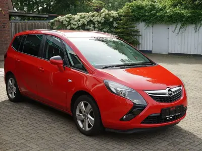 Gebraucht Opel Zafira Tourer Style 140 PS (102 kW) 2014 Rot Van / Kleinbus