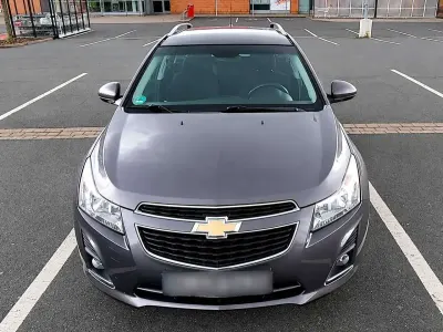 Gebraucht Chevrolet Cruze LT 131 PS (96 kW) 2013 Bronze Kombi