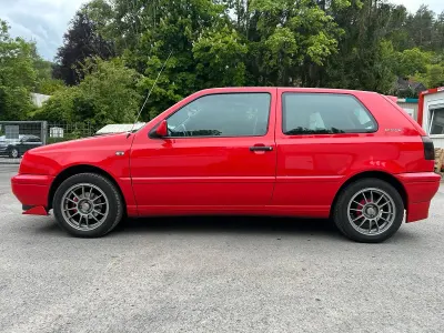 Gebraucht VW Golf III 75 PS (55 kW) 1997 Rot Kleinwagen