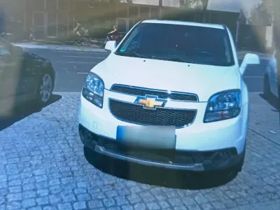 Gebraucht Chevrolet Orlando LTZ 163 PS (119 kW) 2013 Weiß Van / Kleinbus