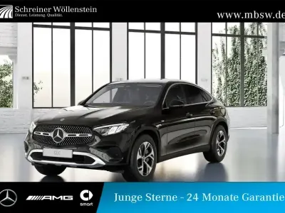 Używany Mercedes GLC300e Avantgarde 197 KM (144 kW) 2025 Czarny Coupe