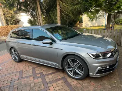 Gebraucht VW Passat R-line 240 PS (176 kW) 2015 Grau Kombi