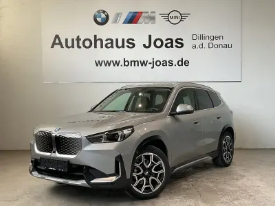 Neu BMW iX1 Sport Line 150 kW (204 PS) 2026 Silber SUV