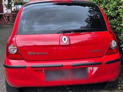 Gebraucht Renault Clio II 58 PS (42 kW) 2007 Rot Kleinwagen
