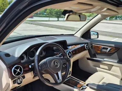 Gebraucht Mercedes GLK250 204 PS (150 kW) 2015 Grau SUV