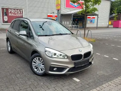Gebraucht BMW 218 Active Tourer Advantage 150 PS (110 kW) 2016 Van / Kleinbus