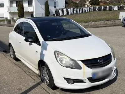 Usado Opel Corsa OPC 90 HP (66 kW) 2008 Branco Citadino