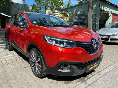 Gebraucht Renault Kadjar Bose Edition 131 PS (96 kW) 2016 Rot SUV