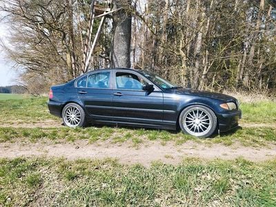 Gebraucht BMW 318 143 PS (105 kW) 2002 Schwarz Limousine