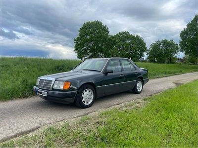 gebraucht Mercedes E250 W124 D H. KennZ 3. HD ScheckH SchiebeD