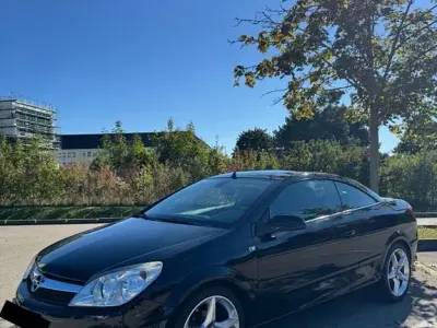 Gebraucht Opel Astra Cabriolet Sport 140 PS (102 kW) 2007 Schwarz Cabrio