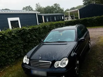 Gebraucht Mercedes C320 Avantgarde 224 PS (164 kW) 2007 Andere farben Kombi