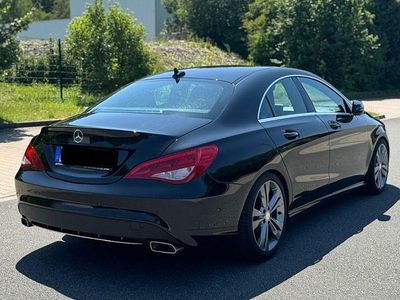 Mercedes CLA200
