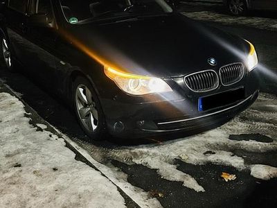 Schwarz Gebraucht 2009 BMW 520 Limousine | 3.900 € (Superpreis)