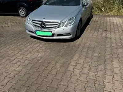 Gebraucht Mercedes E220