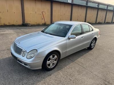 Mercedes E220