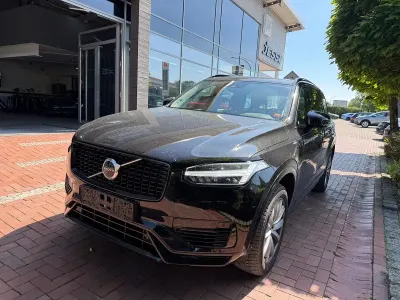 Gebraucht Volvo XC90 R-Design 392 PS (288 kW) 2020 Schwarz metallic SUV