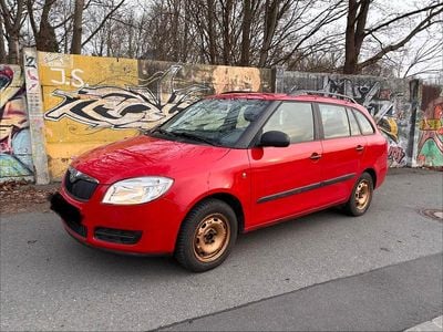 Gebraucht Skoda Fabia 69 PS (50 kW) 2009 Rot Kombi
