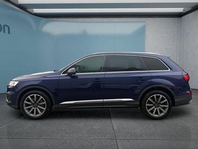 Second-hand Audi Q7 340 CP (250 kW) 2023 Albastru SUV