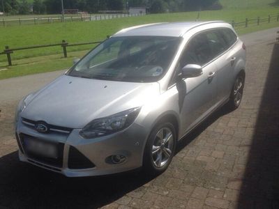 gebraucht Ford Focus Sondermodell, Champions League Alufelgen, Navi etc.