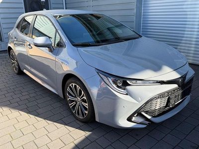 Gebraucht Toyota Corolla Team 116 PS (85 kW) 2021 Cement grey/manhattan grey Limousine
