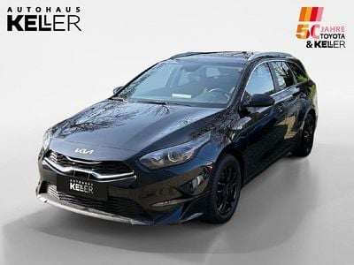 Gebraucht Kia Ceed 160 PS (117 kW) 2022 Zilinaschwarz metallic Kleinwagen