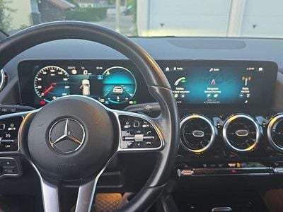Mercedes GLA200
