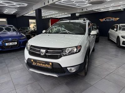 Usata Dacia Sandero Prestige 90 CV (66 kW) 2015 Bianco Berlina