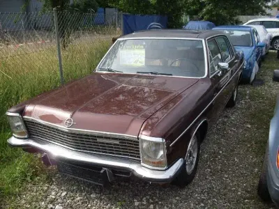 Używany Opel Diplomat 165 KM (121 kW) 1971 Brązowy Sedan/Limuzyna