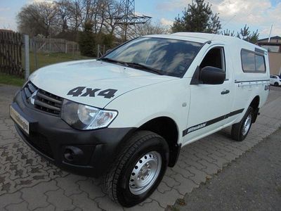 Gebraucht Mitsubishi L200 136 PS (100 kW) 2015 Weiß Pickup