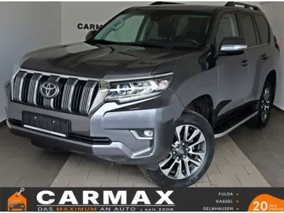 Gebraucht Toyota Land Cruiser 204 PS (150 kW) 2023 Grey metallic (metallic) SUV