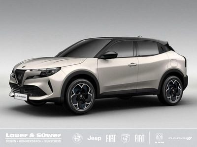 gebraucht Alfa Romeo Junior Ti Ibrida Mild-Hybrid Benzin AT*Technologie*18 Z