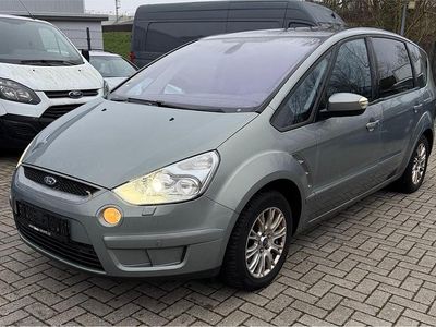 Gebraucht Ford S-MAX Titanium 140 PS (102 kW) 2010 Grau Van / Kleinbus