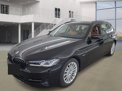 Gebraucht BMW 520 Shadowline 163 PS (119 kW) 2022 Schwarz Kombi