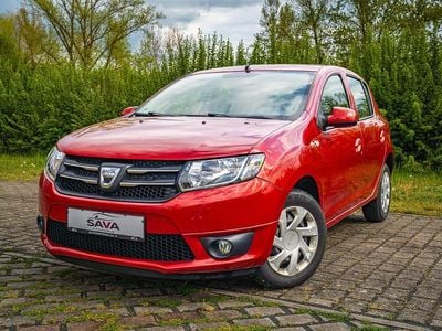Gebraucht Dacia Sandero Lauréate 90 PS (66 kW) 2016 Rot Kleinwagen