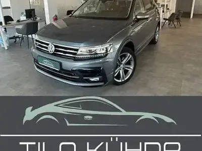 Gebraucht VW Tiguan Allspace Highline 239 PS (175 kW) 2020 Grau SUV