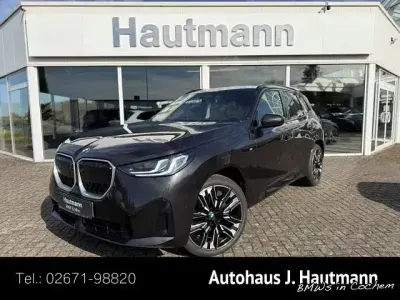 Gebraucht BMW X3 M Sport 197 PS (144 kW) 2025 Sophistograu SUV