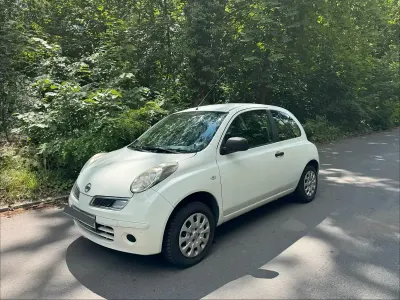 Gebraucht Nissan Micra 65 PS (47 kW) 2010 Weiß Kleinwagen