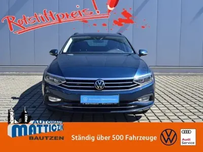 Gebraucht VW Passat IQ Drive 150 PS (110 kW) 2022 Aquamarinblau metallic (metallic) Kombi