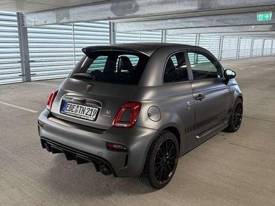 Grau Gebraucht 2020 Abarth 595 Esseesse Kleinwagen | 25.000 € (Teuer)