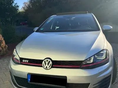 Gebraucht VW Golf VII GTI 220 PS (161 kW) 2016 Silber Limousine