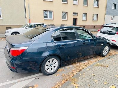 BMW 525