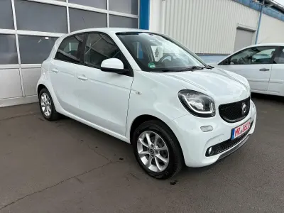 Gebraucht Smart ForFour 71 PS (52 kW) 2017 Weiß Kleinwagen