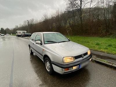 Gebraucht VW Golf 75 PS (55 kW) 1993 Silber Coupé