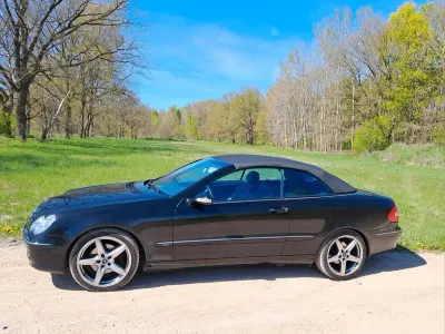 Używany Mercedes CLK200 163 KM (119 kW) 2005 Czarny Kabriolet